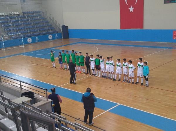 Okulunuz Futsal Turnuvasında Bir Galibiyet Daha Aldı
